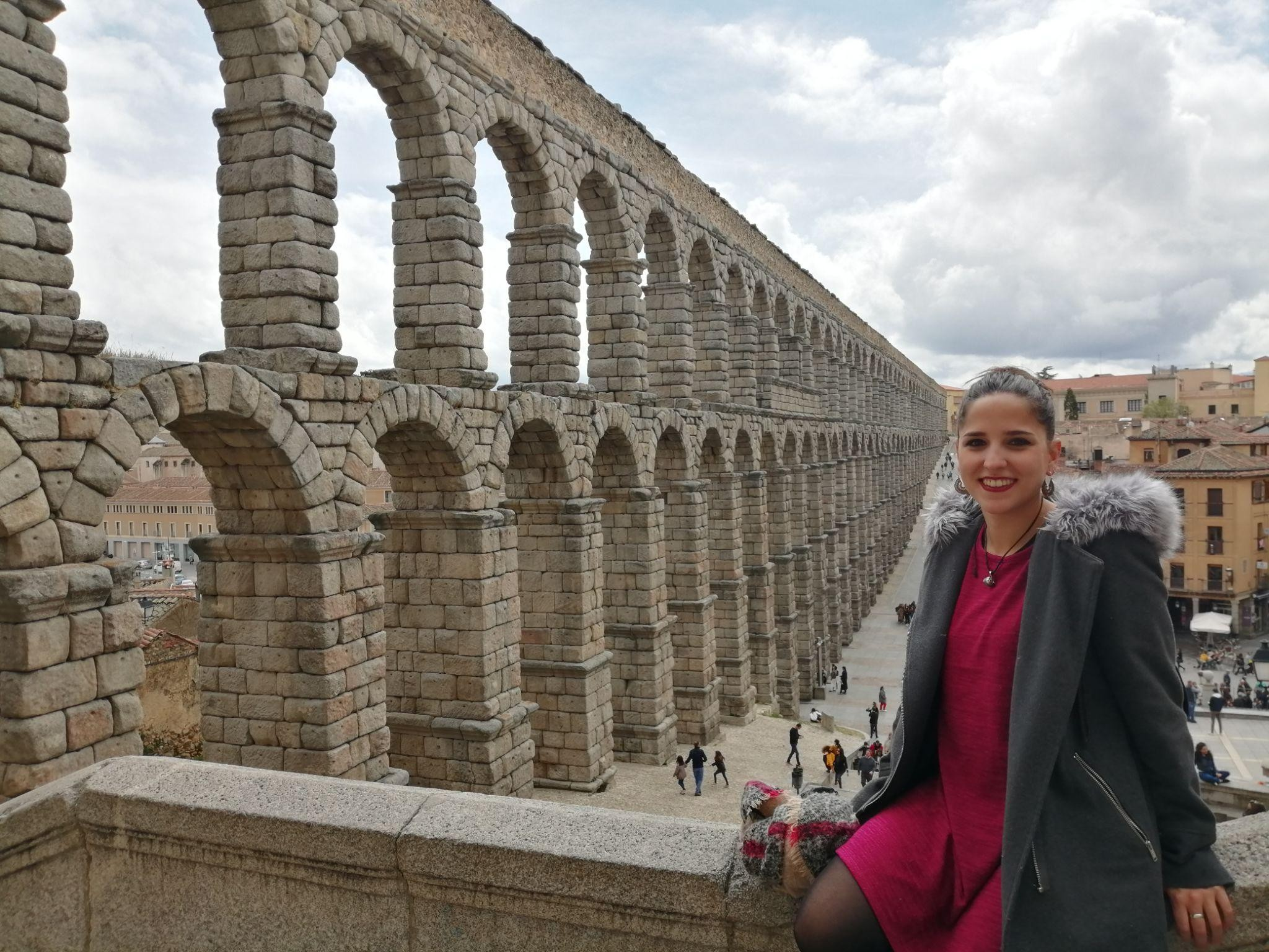 ATARFEÑOS DEL MUNDO DE LA CIENCIA: «Fuencisla Sánchez Moreno»  Bioquímica y profesora de biología en Granada.cientificos